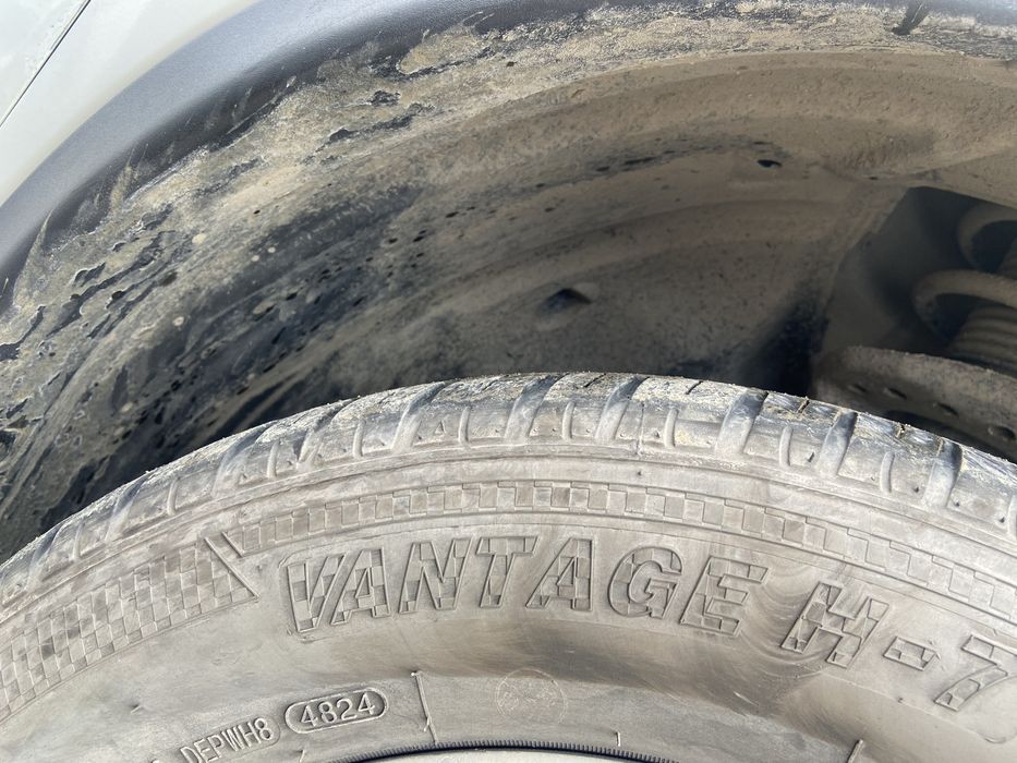 Продам летный резина отличном сост