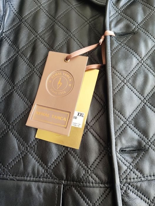 Елегантно кожено яке от естествена агнешка кожа