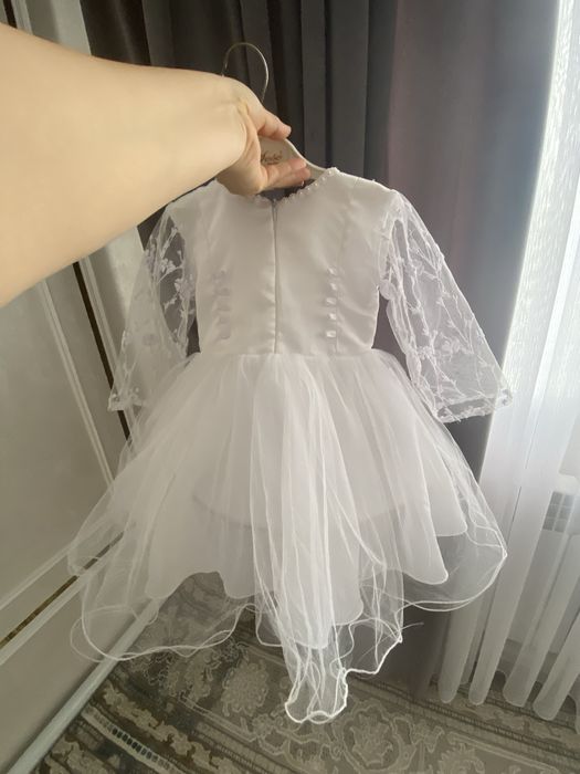 Детский платье белый