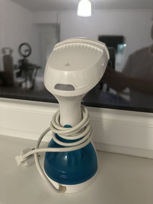 Fier de calcat cu aburi