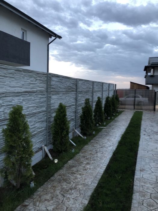 Gard /Beton/Stalpi/