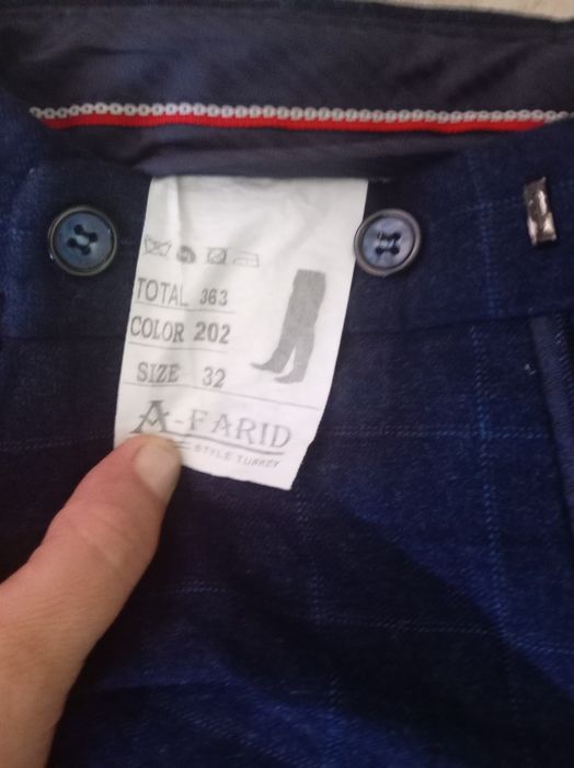 Продам тройку кастюм 1й класс