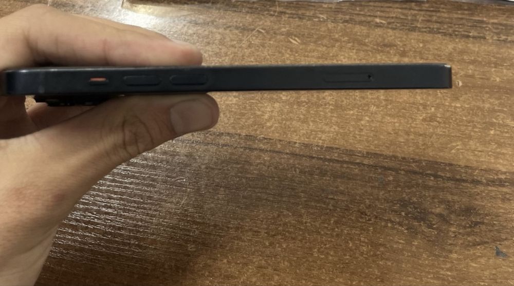 iPhone 14 с гарантией