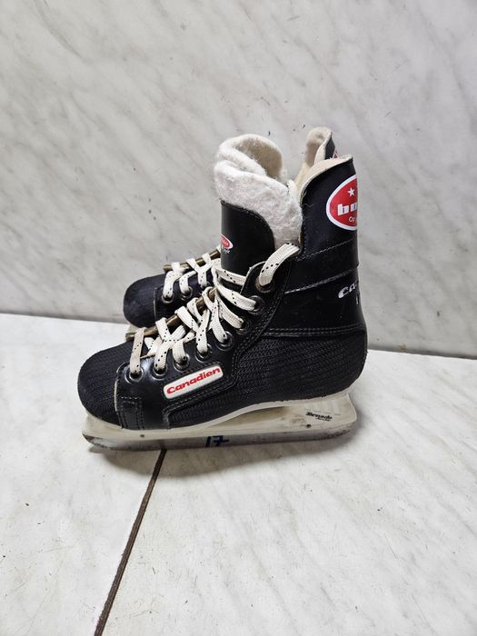 Patine 17 hochei hochey Botas  marimea  32  ( 21  cm)