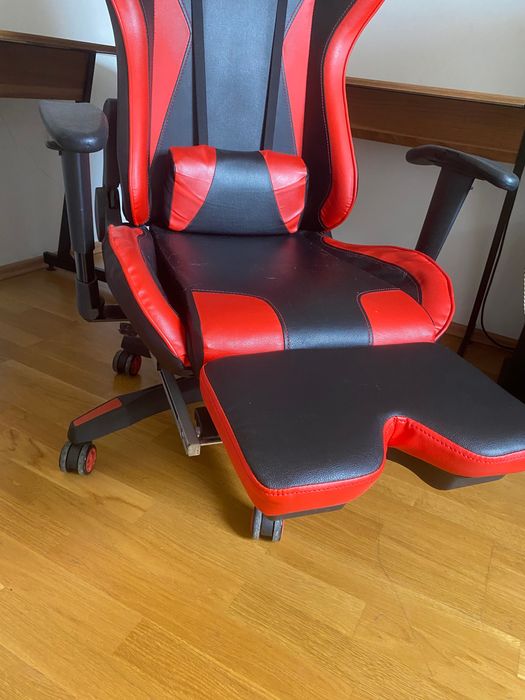 геймърски компютърен стол черен/червен