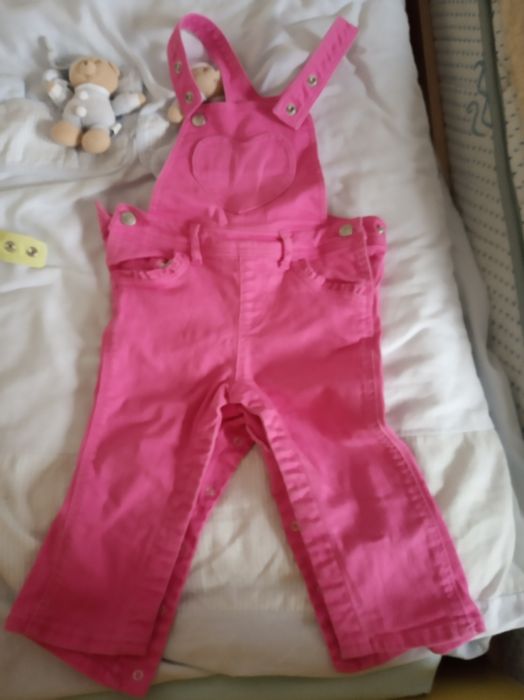 Бебешки  одеалца/пелени, дрешки и обувчици