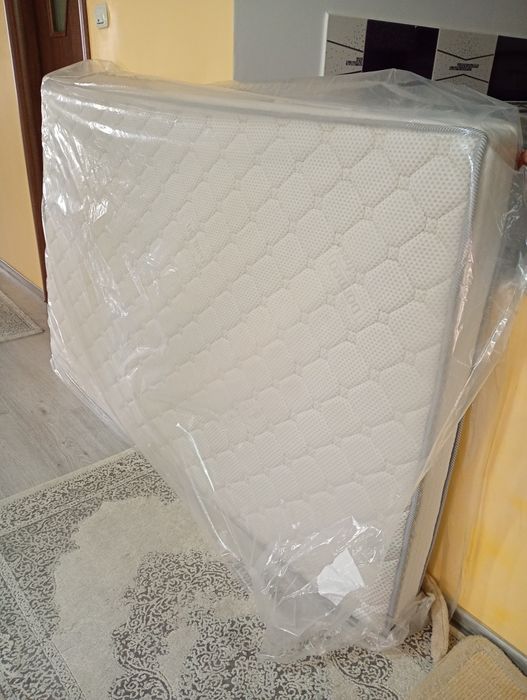 Saltea Dormeo plus somiera 1200/200