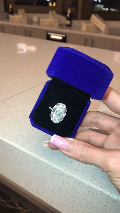 Пръстен с лабораторен диамант 10 карата