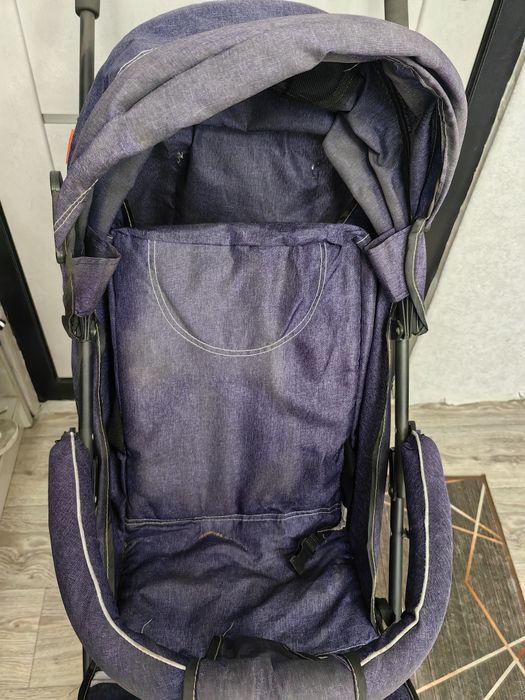 Коляска прогулочная