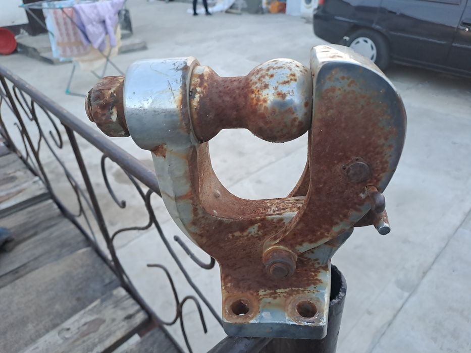 Продам фаркоп на