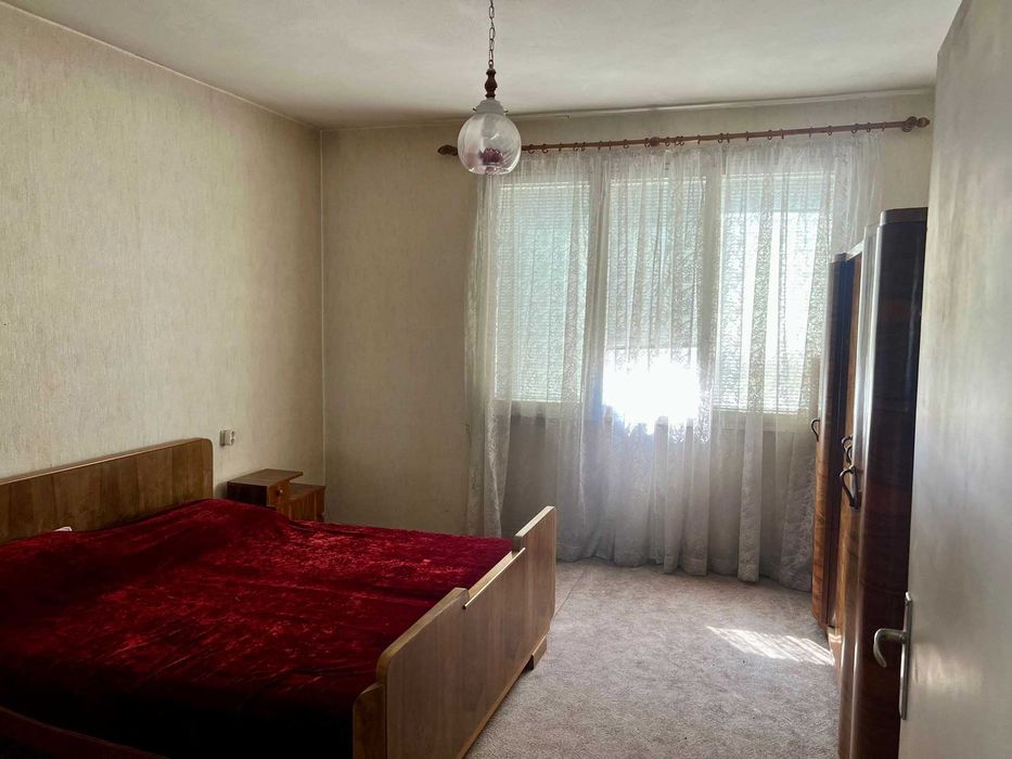 Продава се Многостаен апартамент в Благоевград, Широк център - 118 кв.м за 1323 €/кв.м - Снимка #1