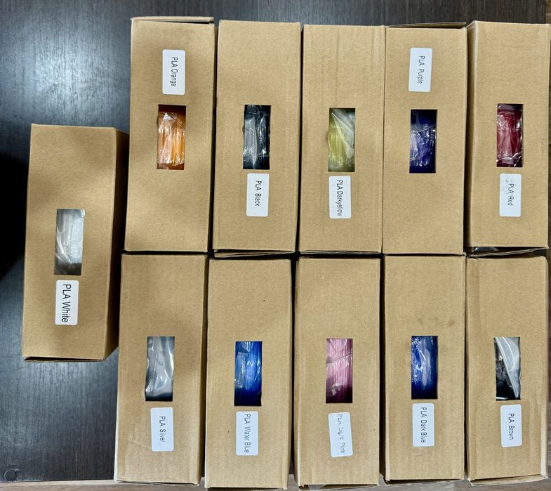 Пластик для 3 D принтера PLA