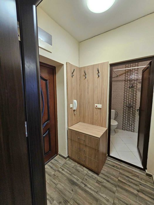 Продава се Двустаен апартамент в Варна, Погреби - 62 кв.м за 2162 €/кв.м - Снимка #6