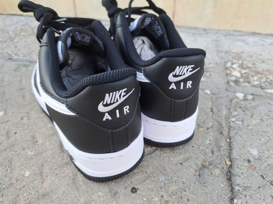 NIKE Air Force  1 "07