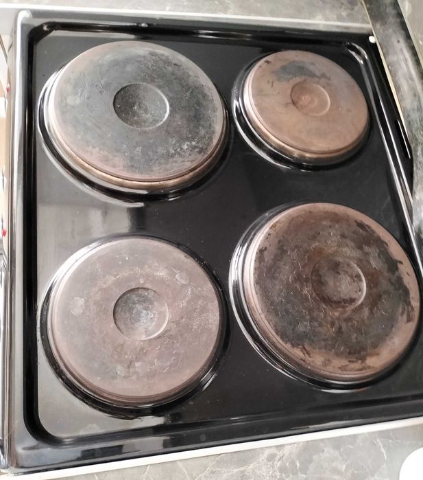 Продам плиту электрическую