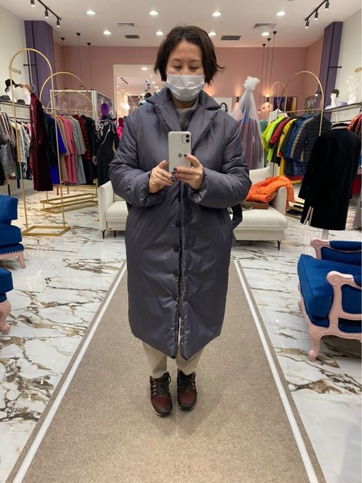 Продам зимний пуховик