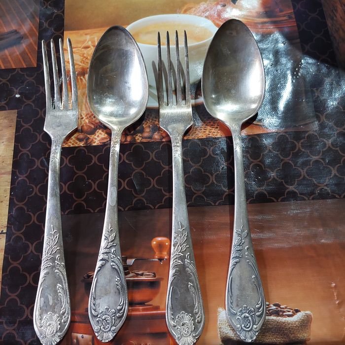 Ложка и вилки  мелихиёр