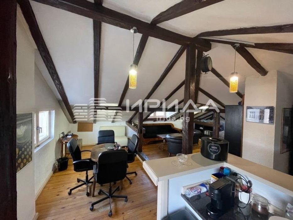 Тристаен апартамент в гр. София