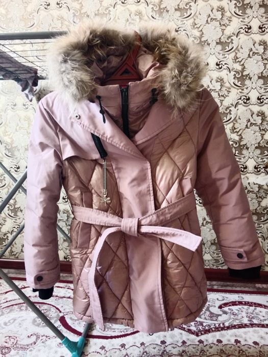 Куртка на девочку 7000