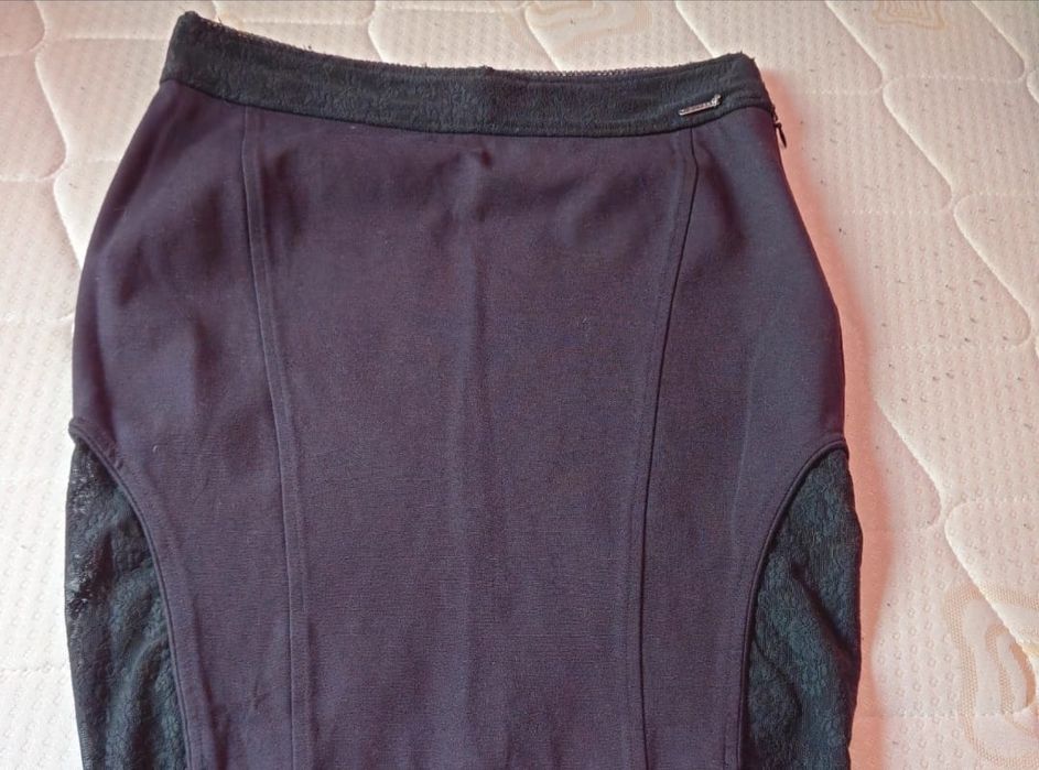 Fusta de damă Guess