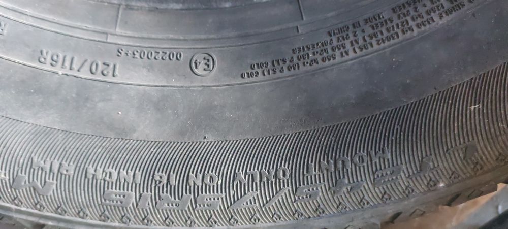 Шины  245×75×16 2щт  265×65×16 2шт.