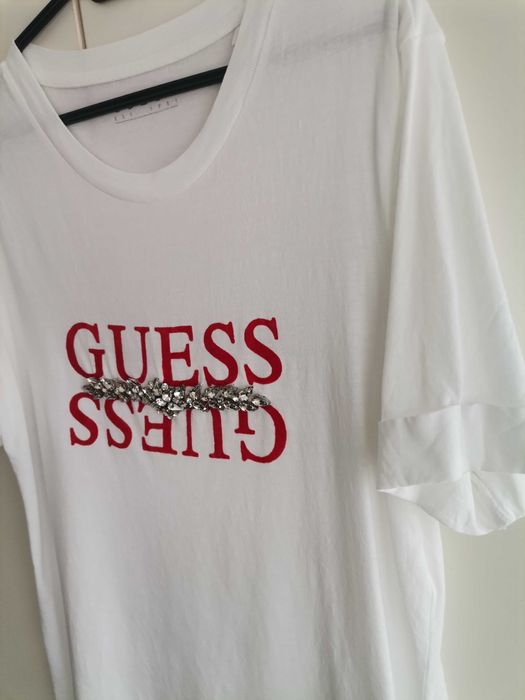 Нова Тениска GUESS