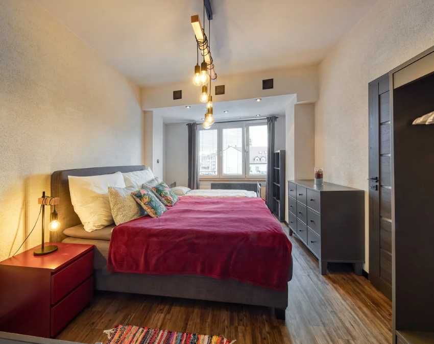 Дава се под наем Тристаен апартамент в Пловдив, Мараша - 82 кв.м за 341.7 € - Снимка #3