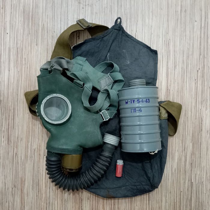 Продам противогаз ГП-4