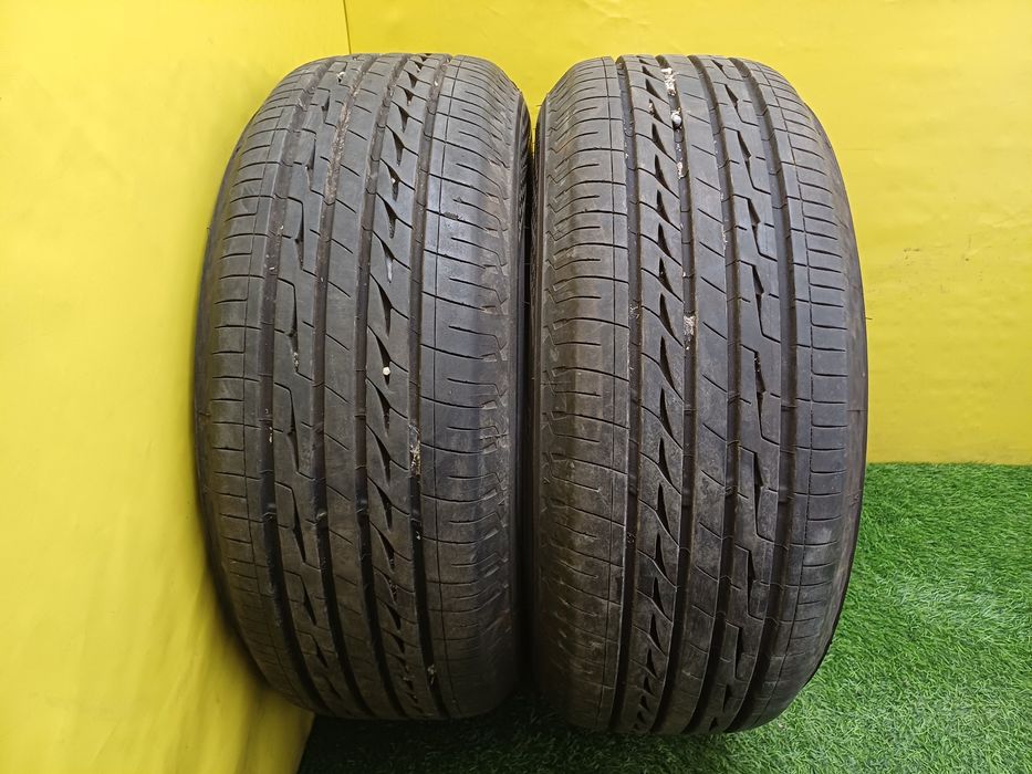 Шины 215/55 R16 Bridgestone пара.