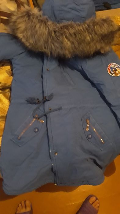 Продам зимнюю парку 50