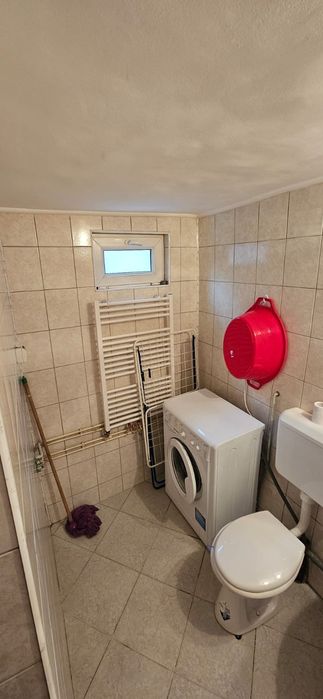 Inchiriez garsoniera la casa