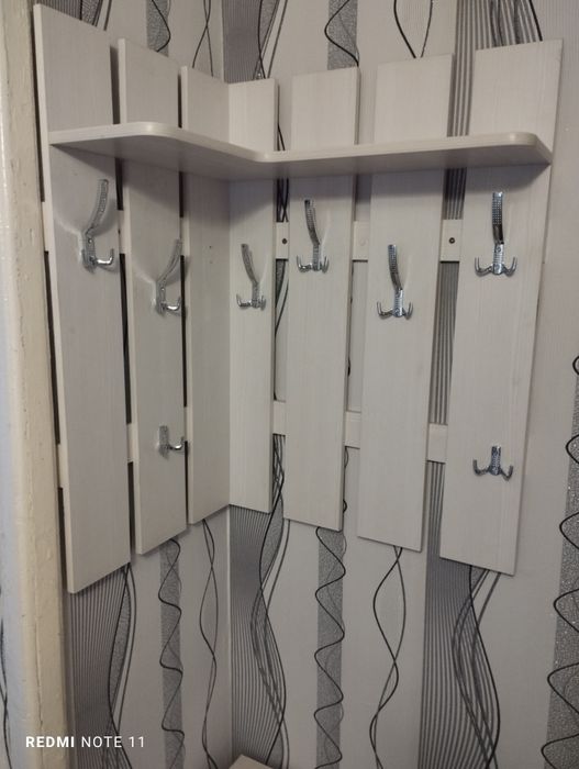 Продам прихожую недорого