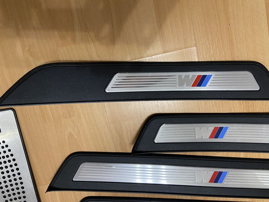 Praguri m bmw f10 f11 odihnitor picior M f10 f11 footrest