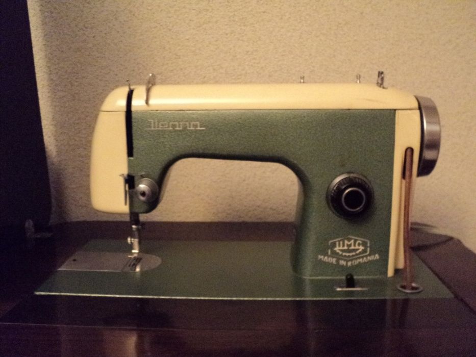 OKAZIE !! Masina de cusut ILEANA, stare perfecta, Uzina Mecanica Cugir