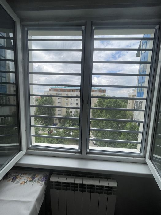 Москитные сетки. Сетка - решетка 2в1.