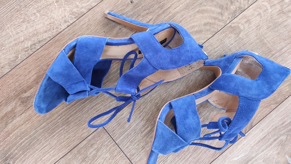 Sandale H&M din piele, nr 38