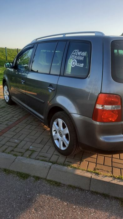 Vând vw touran 2004,2.0, diesel
