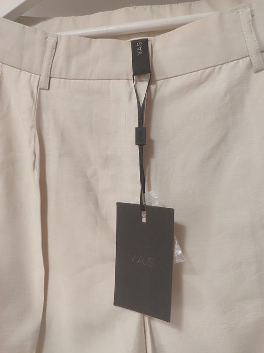 Y.A.S НОВ луксозен панталон с етикет