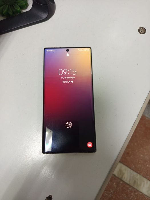 Обменяю самсунг ноте10плюс