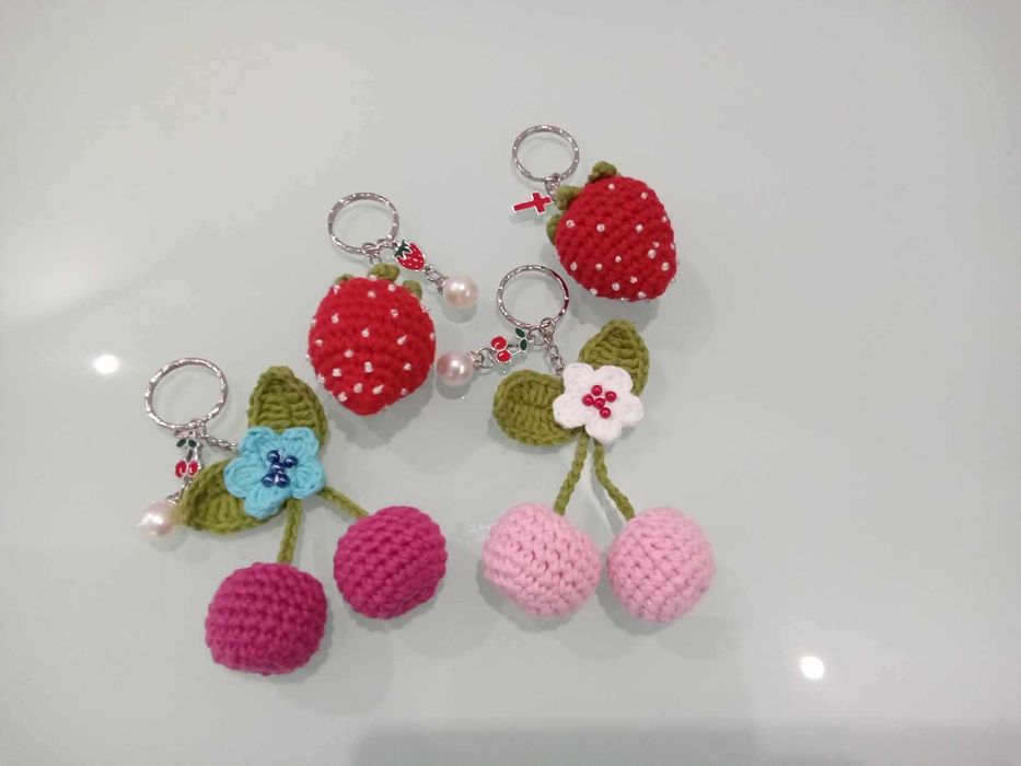 Ръчно изработени играчки и аксесоари