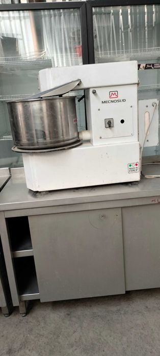 Тестомес для пекарня