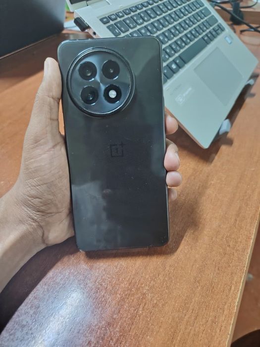 OnePlus 13R 16+12/512 глобальная версия