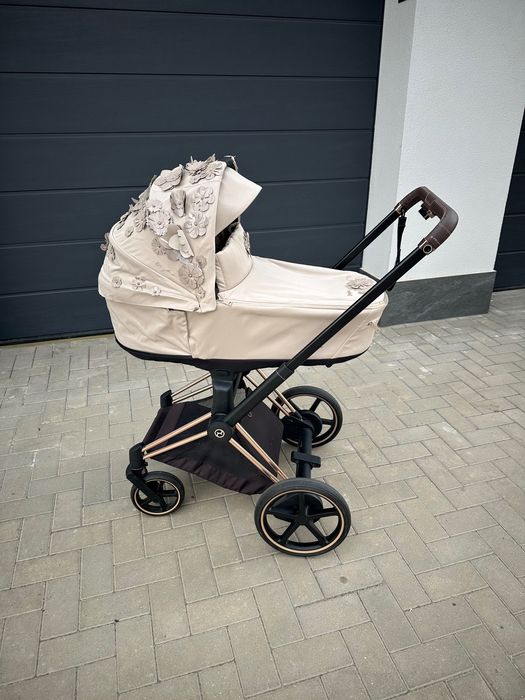 Количка Cybex E Priam Simply Flowers - пълен комплект