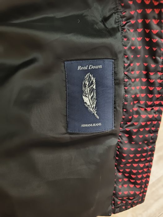 Продам куртку унисекс от Армани