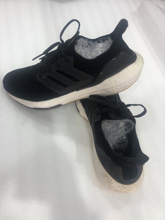 Маратонки  Adidas ultra boost
