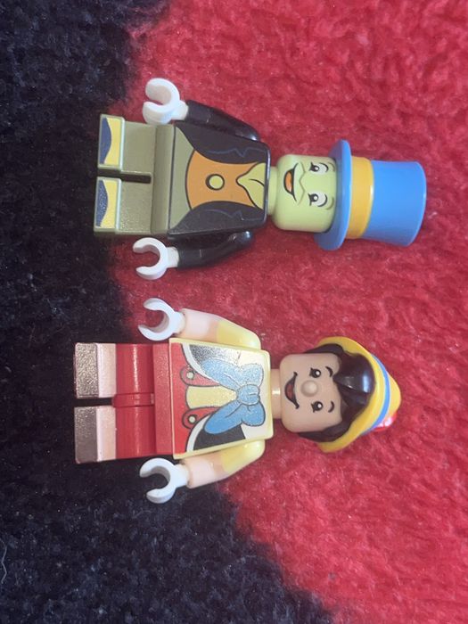 Set in doi caractere lego blind box disney 100 years