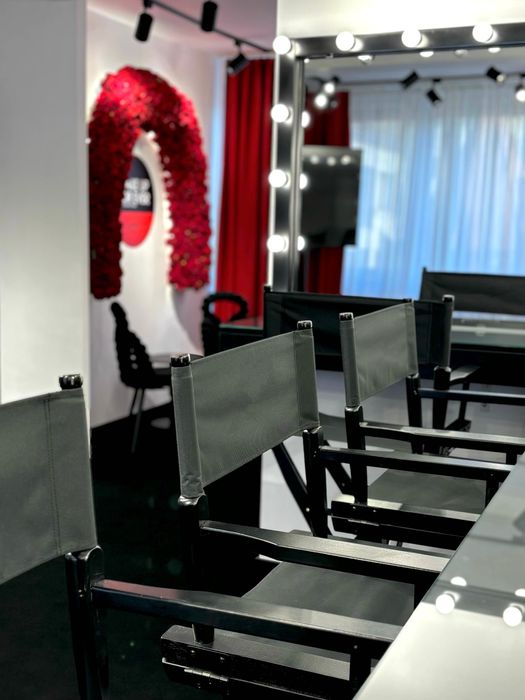 Afacere la cheie Salon & Școală Make-up Acreditată Floreasca București