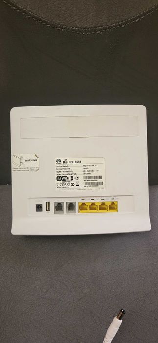 HUAWEI 4G LTE B593u-12 Router  liber de retea 150Mbps