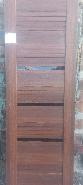 Продам двери межкомнатные