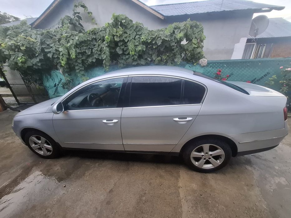 Vând Passat B6 2.0 tdi 140cp